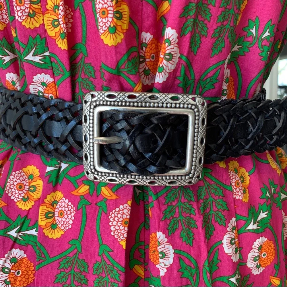 VINTAGE BLACK LEATHER BRAIDED BELT WITH SILVER RECTANGULAR BUCKLE SIZE LARGE